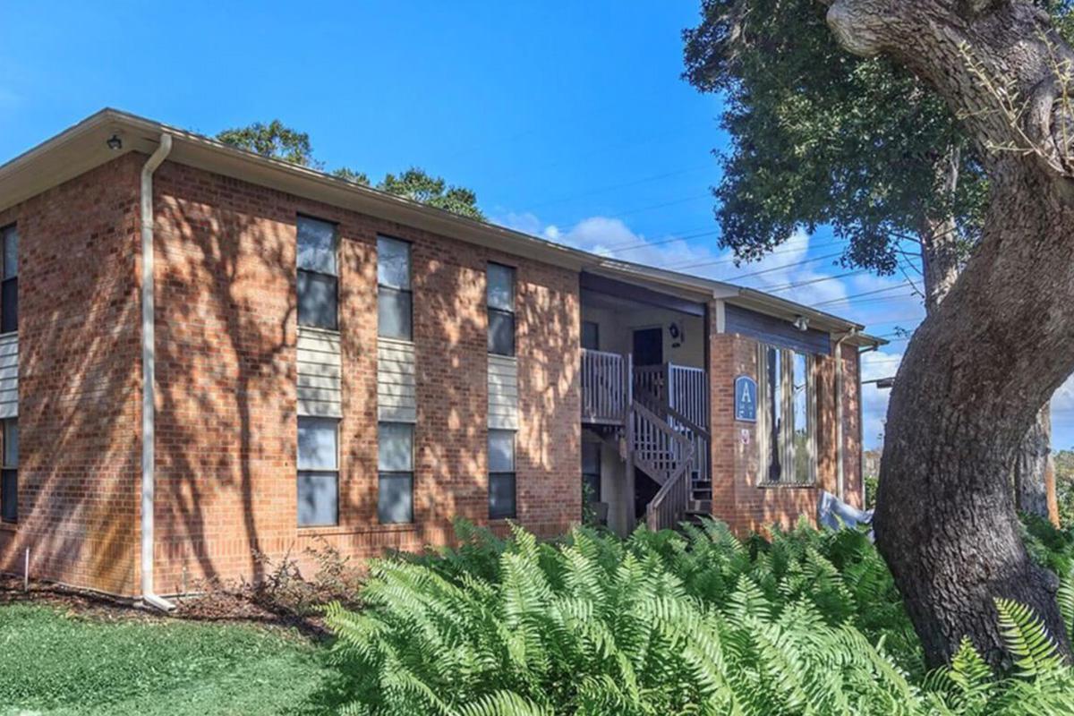 Coachman Club Photo Gallery